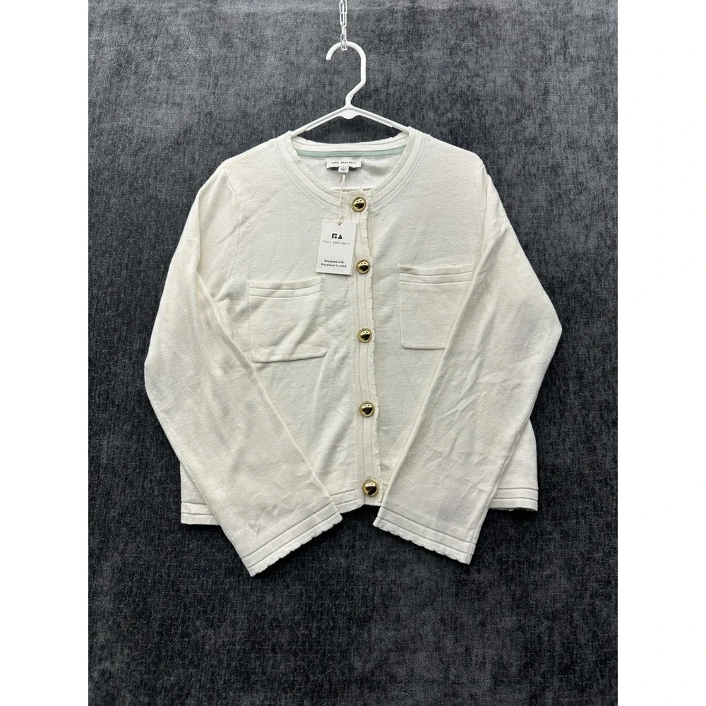 Free Assembly Cardigan Sweater Womens Large White Relaxed Fit Tight‎ Knit Warm